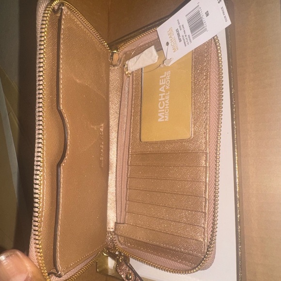 Michael Kors Rose Gold Sparkle NWT $198 - Picture 5 of 9